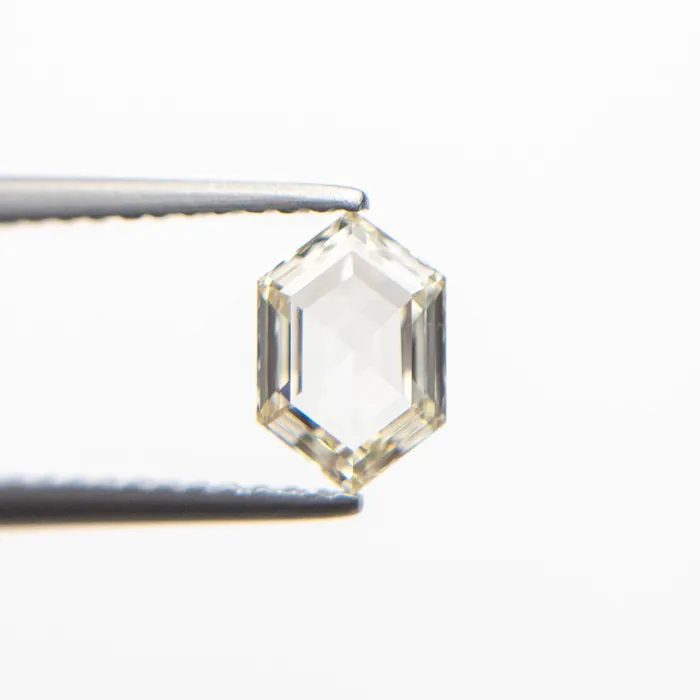 069ct 736x488x227mm VS2 L Hexagon Step Cut 1938636 Misfit Diamonds Rings