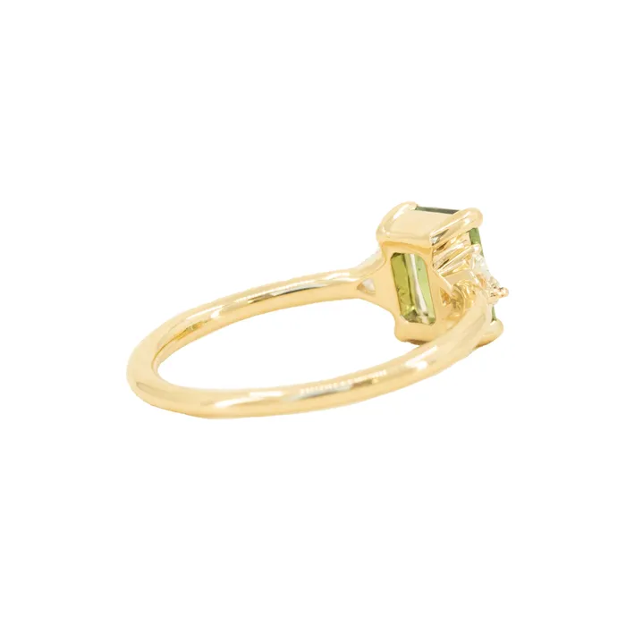 116ct Teal Green Radiant Cut Montana Sapphire and Trillion Diamond Low Profile Three Stone ring in 14k Yellow Gold Anueva Jewelry Rings