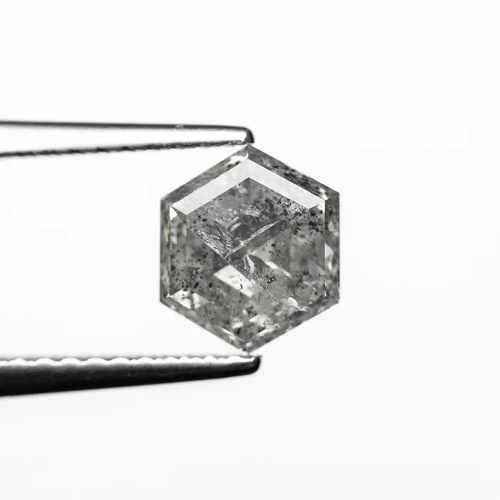 162ct 705x610x446mm Hexagon Step Cut 2396901 Misfit Diamonds Rings