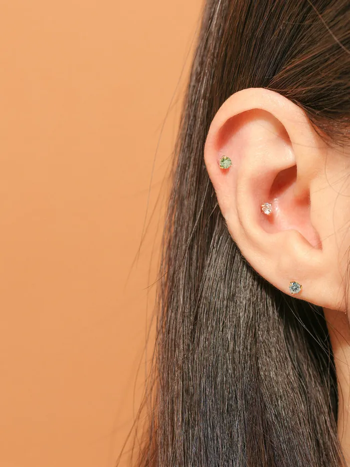14K Gold 3 Pronged Moissanite Internally Threaded Labret Piercing 20G18G16 MinimalBijoux PreStyled Sets
