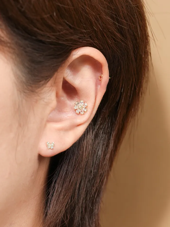 14K Gold Daily Shine Daisy Cartilage Earring 20G MinimalBijoux Earrings