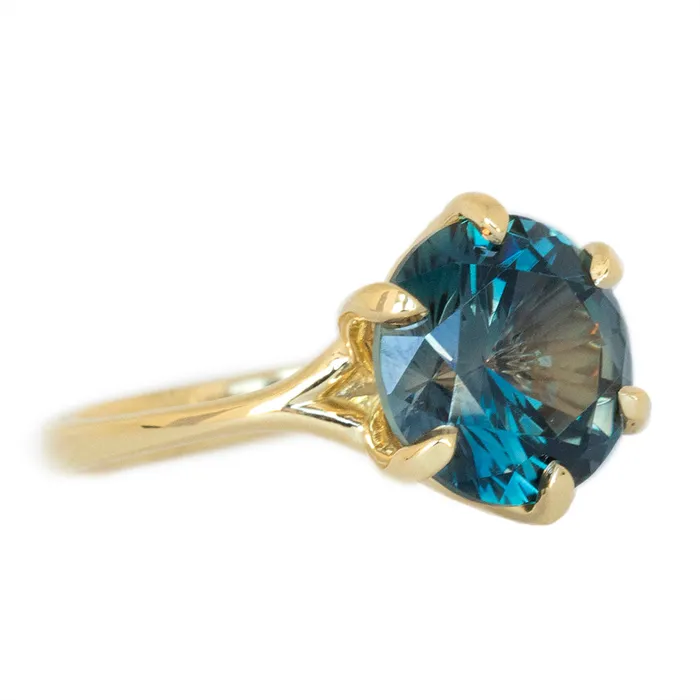 684ct GIA Round Montana Sapphire Six Prong Split Shank Solitaire in 18k Yellow Gold Anueva Jewelry PreStyled Sets