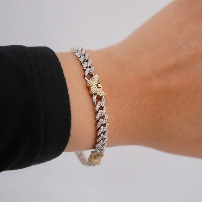 AB and J 10k Gold Diamond Butterfly Bracelet 7in C72 Bracelets