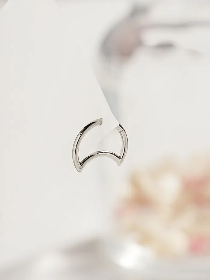 Earrings Moonwalk Shine Cartilage Ear Hoop Piercing 16G MinimalBijoux