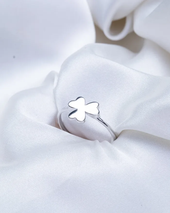 KOAY Silver Store Plain Flower Ring Rings