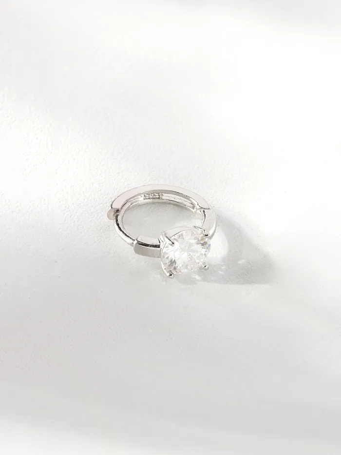 MinimalBijoux Earrings 14K 18K Gold Moissanite Round Cartilage Hoop Earring