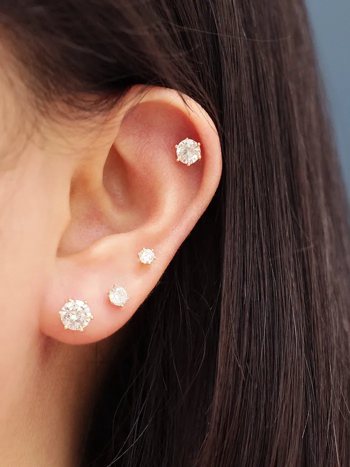 MinimalBijoux Earrings 14K Gold Daily 6 Prongs Cubic Cartilage Earring 20G