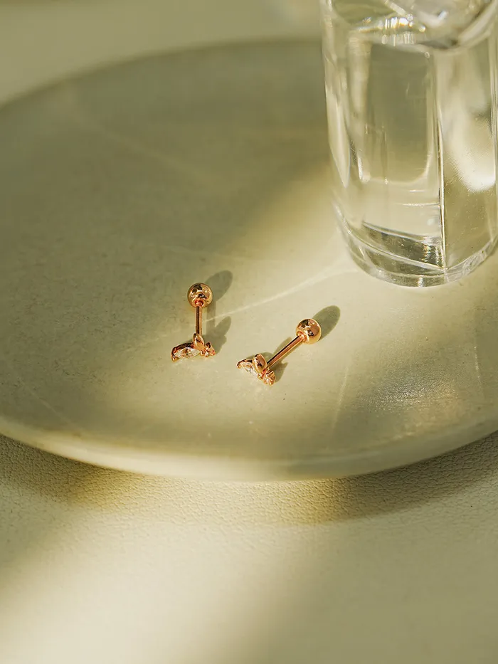 MinimalBijoux Earrings 14K Gold Mini Sprout CZ Cartilage Earring 20G18G16G