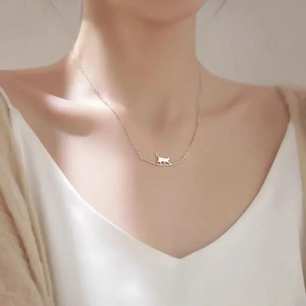 Necklaces CatCurio Pet Store Walking Cat Curved Silver Necklace
