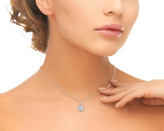 Necklaces Freshwater Pearl Cora Pendant SPT