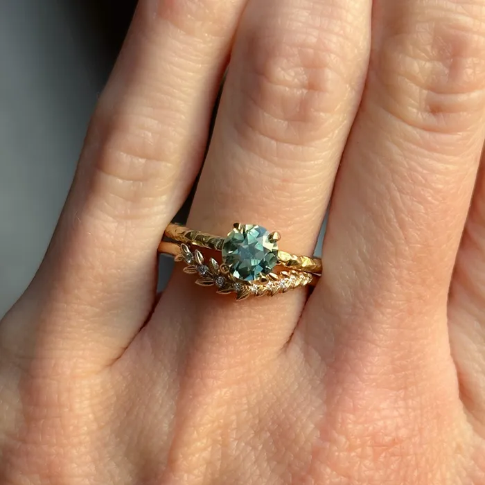 PreStyled Sets CALEB QUASHEN 108ct Round Parti Madagascar Untreated Sapphire Evergreen Carved Solitaire in 18k Yellow Gold