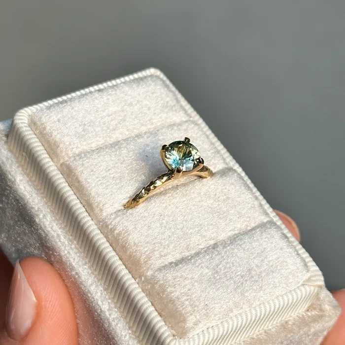 PreStyled Sets CALEB QUASHEN 108ct Round Parti Madagascar Untreated Sapphire Evergreen Carved Solitaire in 18k Yellow Gold