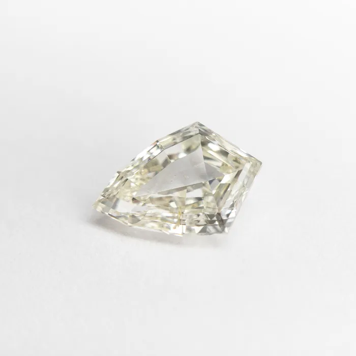Rings 101ct 889x611x285mm I1 M Kite Step Cut 1904405 Misfit Diamonds