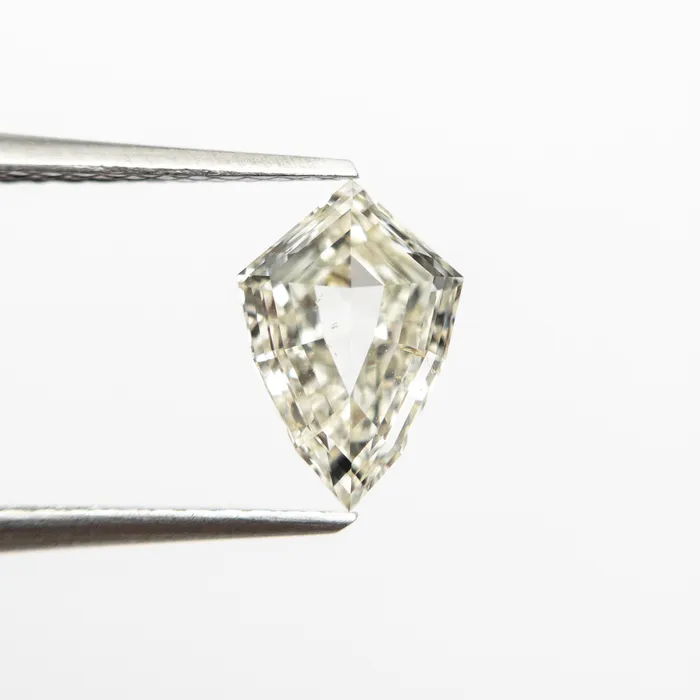 Rings 101ct 889x611x285mm I1 M Kite Step Cut 1904405 Misfit Diamonds