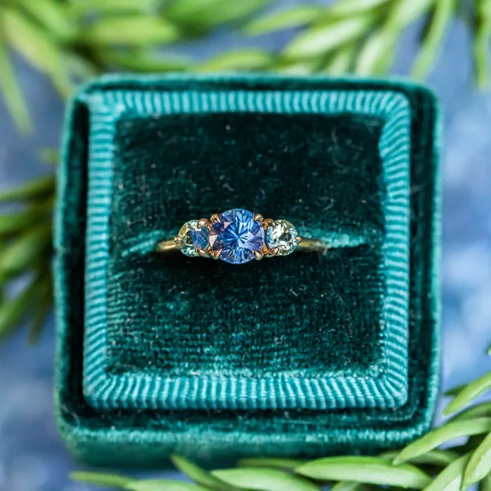 Rings 107ct Round Ceylon Sapphire and 38MM Round Sapphires Three Stone Ring in 14K Yellow Gold Discovery Gems