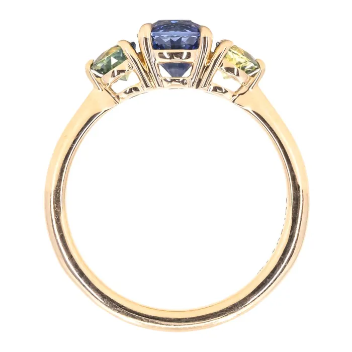 Rings 107ct Round Ceylon Sapphire and 38MM Round Sapphires Three Stone Ring in 14K Yellow Gold Discovery Gems
