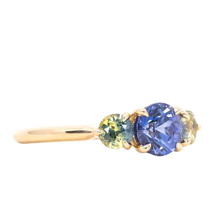 Rings 107ct Round Ceylon Sapphire and 38MM Round Sapphires Three Stone Ring in 14K Yellow Gold Discovery Gems