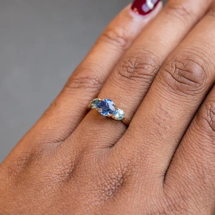 Rings 107ct Round Ceylon Sapphire and 38MM Round Sapphires Three Stone Ring in 14K Yellow Gold Discovery Gems