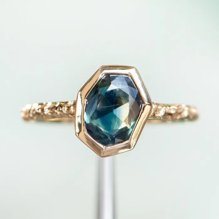 Rings 129ct Geo Slice Parti Blue Sapphire Evergreen Low Profile Bezel Solitaire Ring in 14k Yellow Gold Discovery Gems
