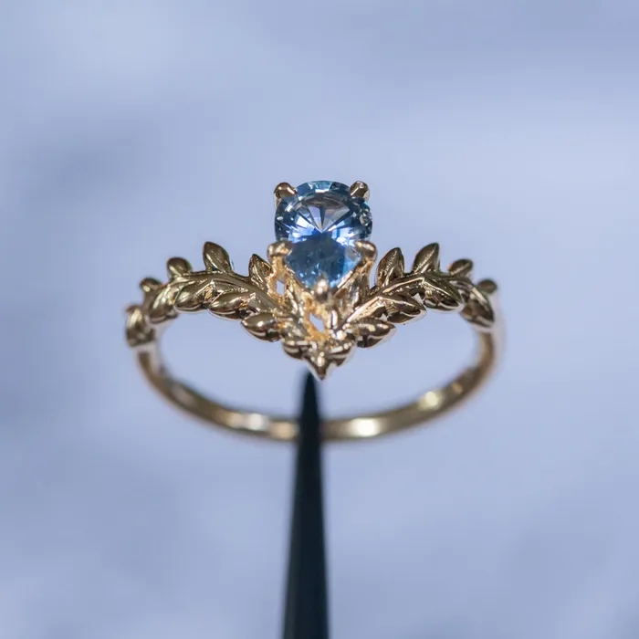 Rings Anueva Jewelry 085ct Blue Pear Sapphire Pointed Vine Prong Set Ring in 14k yellow gold
