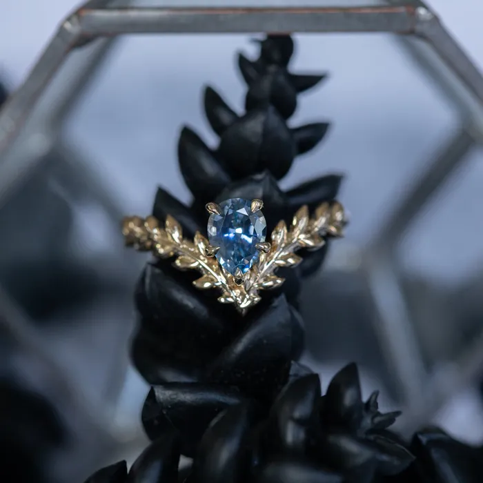 Rings Anueva Jewelry 085ct Blue Pear Sapphire Pointed Vine Prong Set Ring in 14k yellow gold