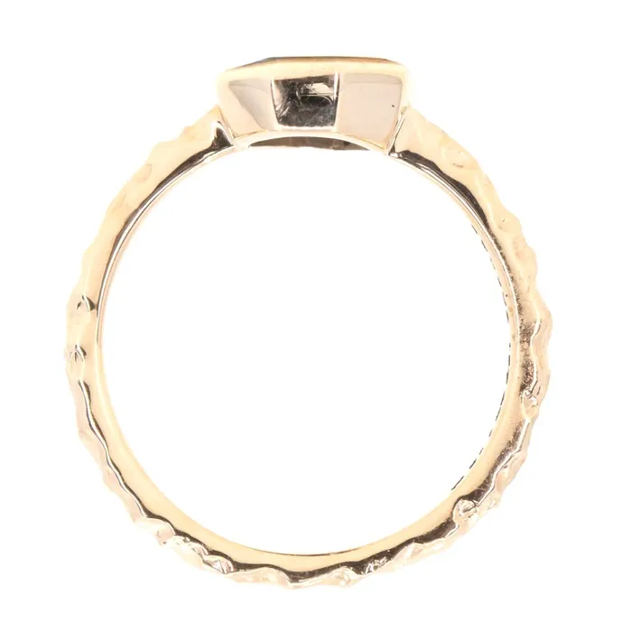 Rings Discovery Gems 116ct Geo Slice Blue Sapphire Evergreen Low Profile Bezel Solitaire Ring in 14k Yellow Gold