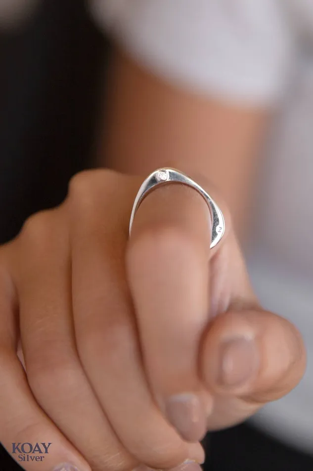 Rings KOAY Silver Store T Ring