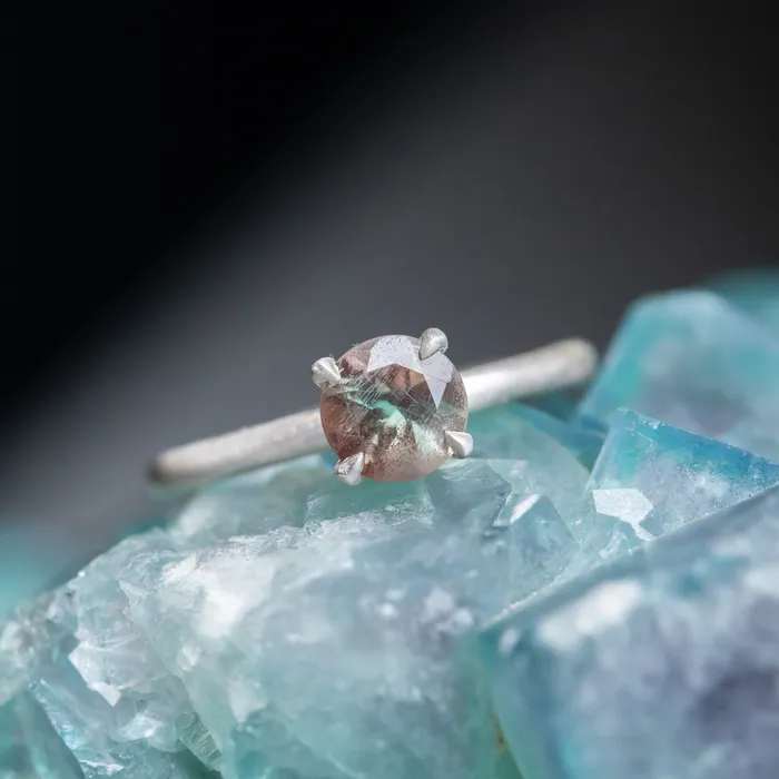 Sunstone Rings 076ct Round Oregon Sunstone Solitaire Ring in Satin Sterling Silver